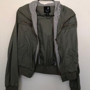 NWOT Full Tilt Crop Zip Up Hoodie